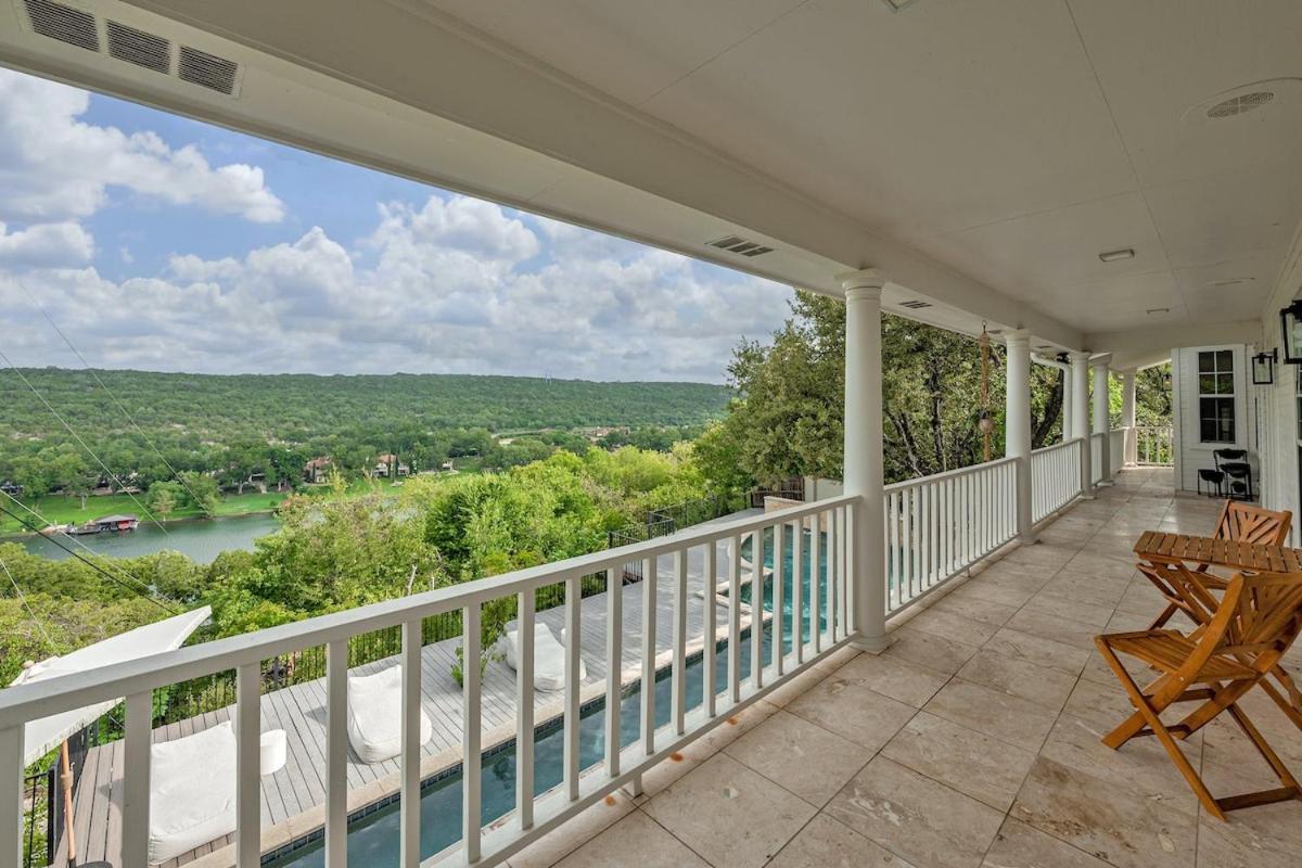 Chateau Lake Austin Extérieur photo